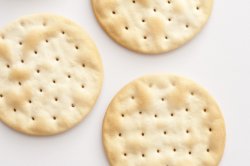 Water crackers background