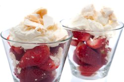 Fresh strawberries and cream dessert